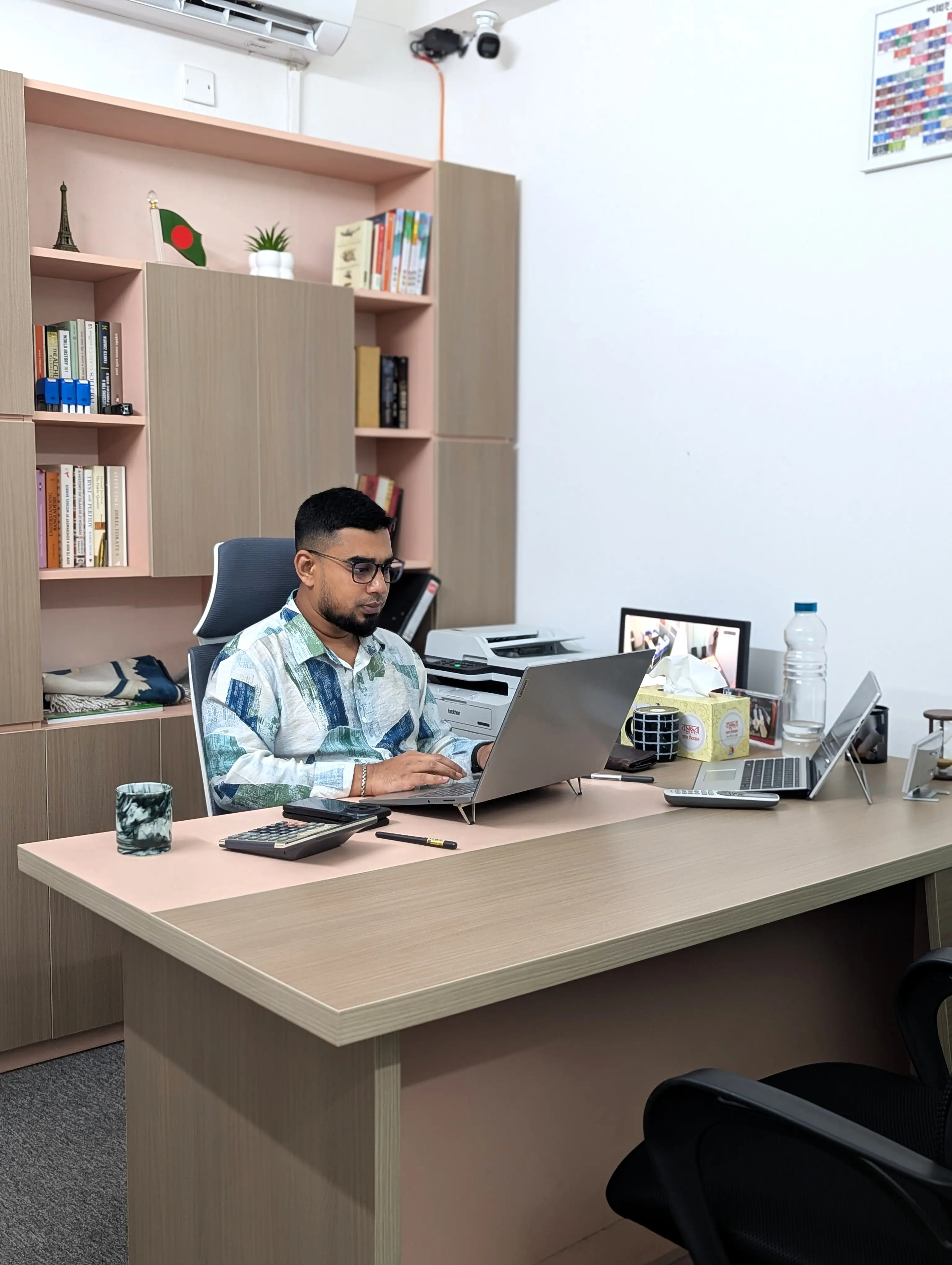 Managing Director & Founder